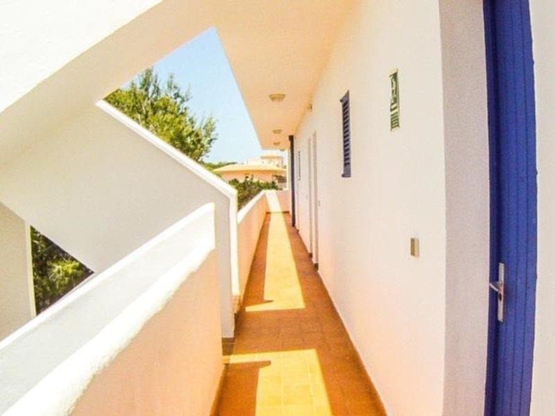 אס פוחולס Hostal Mayans מראה חיצוני תמונה