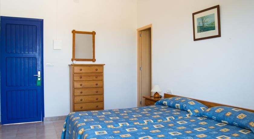 אס פוחולס Hostal Mayans מראה חיצוני תמונה